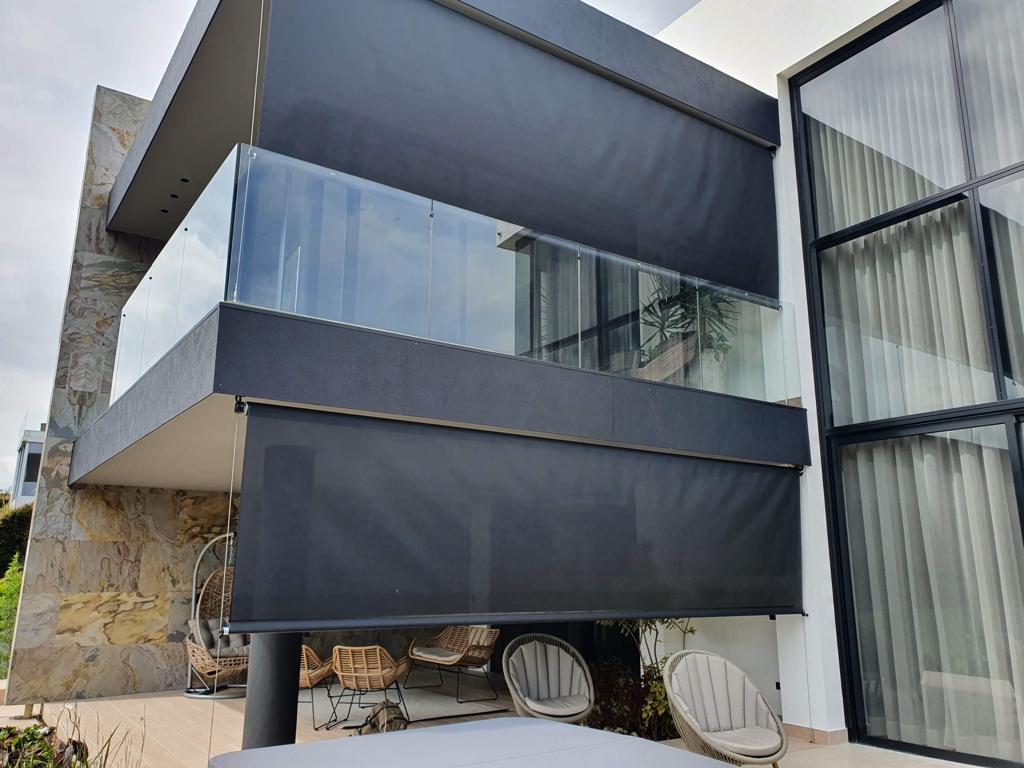 Toldo Vertical en Armenia